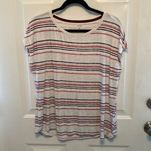 Dress barn size large women’s short sleeve silky soft shirt like new never worn